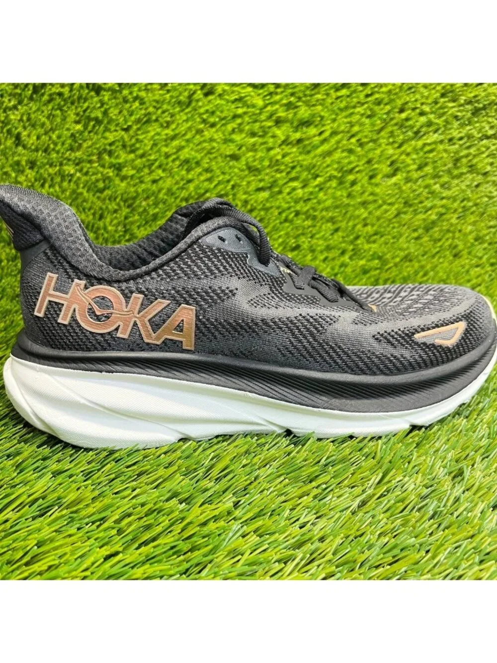 Hoka One One Clifton 9 Womens Size 7.5 Black Athletic Running Shoes Sneakers